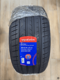 285/45R21 VREDESTEIN