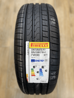 225/55R17 PIRELLI