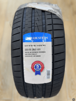 225/55R17 VREDESTEIN