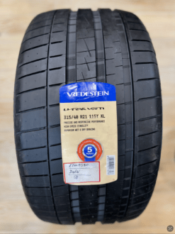 315/40R21 VREDESTEIN