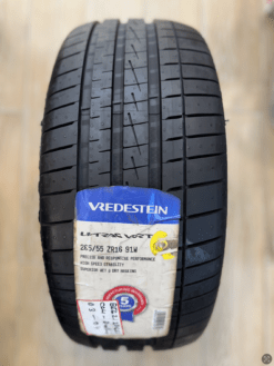205/55R16 VREDESTEIN